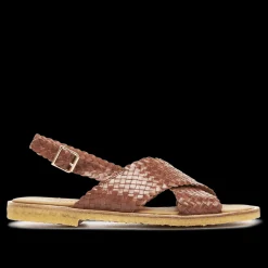 Angulus 5637-105 Terracotta klassisk flettet krydsrem sandal med slingback