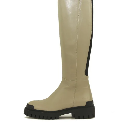 Angulus-7711-101-lang-beige-støvle-grov-sål