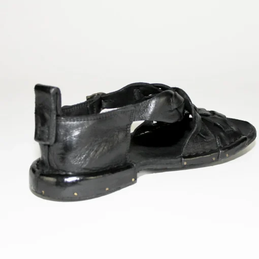 Bubetti 3446 Sort Patina  remsandal med krydsende remme og hælkappe