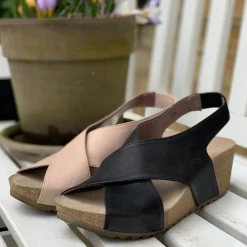 Lofina E5-191 sort dame sandal med kilehæl