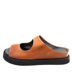 Lofina-5586-Caramel