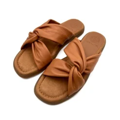 Unisa Camby Cognac Slip-inn Sandal På En Non-Slip Sål