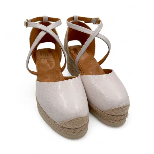 Unisa Caude Ivory