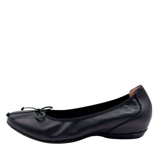 Wonders A-30130 Ballerina med indbygget kilehæl sort skind